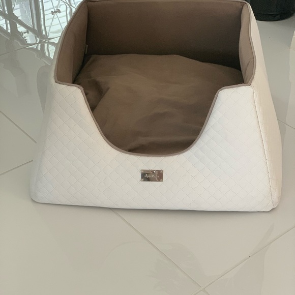 anteprima cat bed